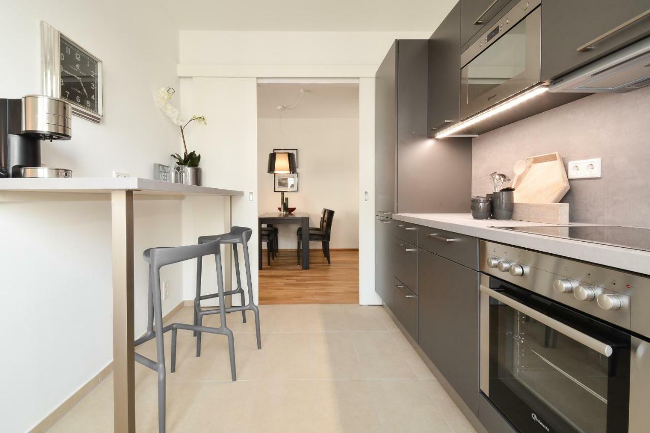 Lunas Apartment